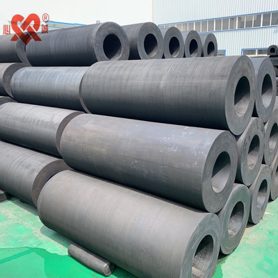 Boltlu Kurulum Silindrik Kauçuk Fender 10-1000kg Uzunluk 1000-5000mm Liman ve Dock Uygulamaları için özelleştirilebilir
