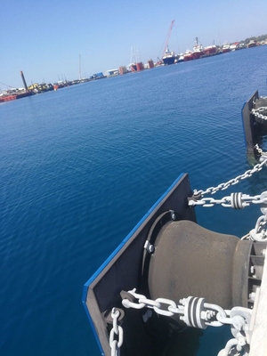 Çizim Biçimi Endüstriyel Mooring Şok Absorbörü Yüksek E/R.H Değeri için Adım Konus Kauçuk Fenders