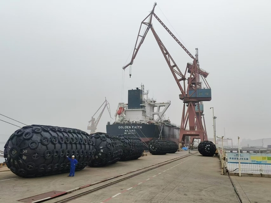 Kara Yokohama Deniz Fender Dayanıklı Kauçuk Su Gemileri Koruması