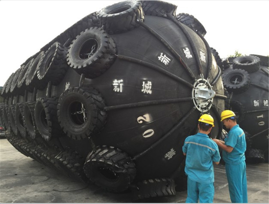 Gemi Koruması için Kauçuk Yokohama Pnömatik Fenders Sıcak Galvanize Flanş Diametresi 0.5-4.5m