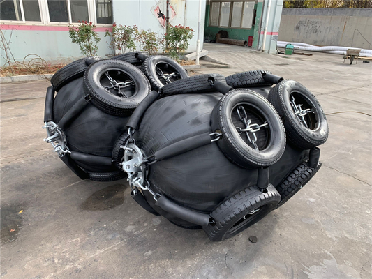 Gemi Koruması için Kauçuk Yokohama Pnömatik Fenders Sıcak Galvanize Flanş Diametresi 0.5-4.5m