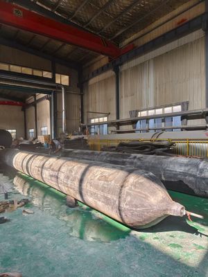Gemi Fırlatma Hava Yastıkları 1.0m-35m Uzunluk Tek/Çifte Kol 10-1000 Ton Ağırlık Kapasitesi Gemicilik Endüstrisi için