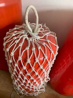 Çarpışmadan Kaçınma ve Geliştirilmiş Darbe Koruması Sağlamak Üzere Tasarlanmış Poliüretan Köpük ve Kauçuk Köpük Dolgulu Çamurluklar