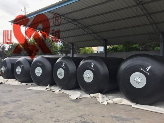 24 Ay Dönem Köpükle Doldurulmuş Fenders D3.0m X L5.0m Dönüşüm Yüzde 60 Dayanıklı Deniz Limanı Koruma Çözümü
