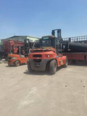 Dock Boat Protection Tug Boat Fenders, üstün direnç ve hava koşullarına dayanıklılık sunar.